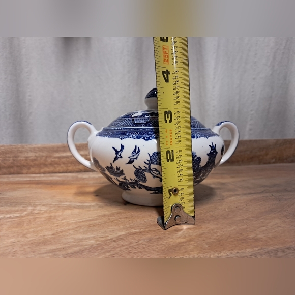Blue Willow Covered Sugar Bowl - Picture 5 of 6